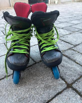 Pattini hockey in linea