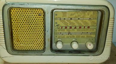 Radio in bachelite bianca irradio anni 50 non tes
