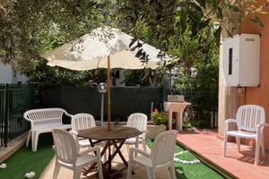 Casa giardino 250 mt mare:28-30 agosto, settembre