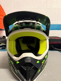 Casco bell monster taglia s