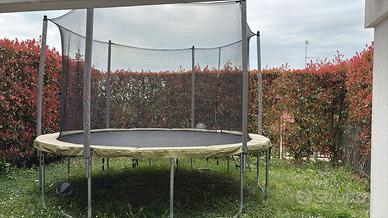 Trampolino elastico
