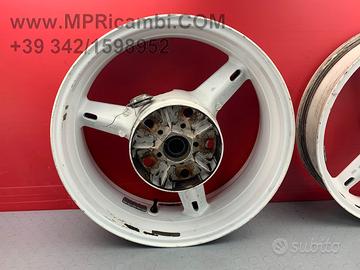 CERCHIO POSTERIORE SUZUKI GSXR 600 2001 2002 GSX R