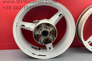 CERCHIO POSTERIORE SUZUKI GSXR 600 2001 2002 GSX R