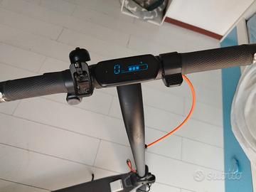 Ninebot E2 Plus -Monopattino Elettrico