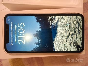 iPhone 11 64 GB bianco