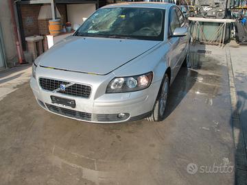 Ricambi usati per VOLVO S40 T5 AWD