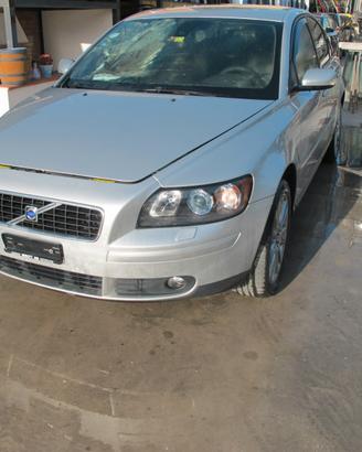 Ricambi usati per VOLVO S40 T5 AWD