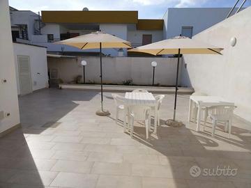 Villetta petra a lido marini ampi spazi