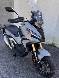 Honda X-ADV 750 - 2022