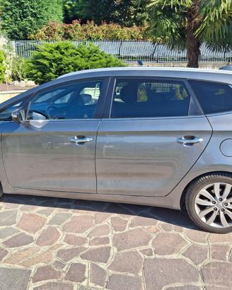 kia Carens s.w. 7 posti (5+2)