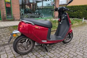 Scooter elettrico 50 usato
