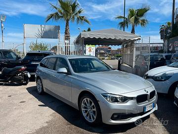 Bmw 318d Touring Luxury 2.0 150CV ANNO 2019 AUTOMA