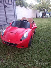 Ferrari California elettrica 12V