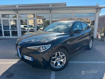 Alfa Romeo Stelvio 2.2 Turbodiesel 160 CV AT8 RWD 