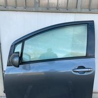 Porte anteriori Toyota Yaris II serie