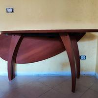 Tavolo ovale ripiegabile salvaspazio