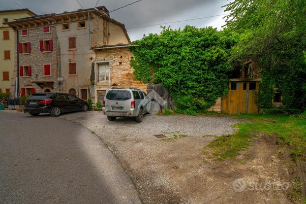 RUSTICO A CERRO VERONESE