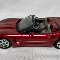 Burago 1/24 Chevrolet Corvette Cabriolet 1997