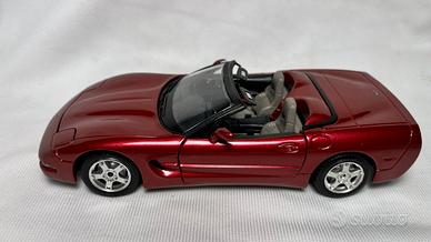 Burago 1/24 Chevrolet Corvette Cabriolet 1997