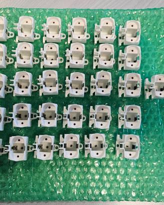 portalampada attacco G23 osram