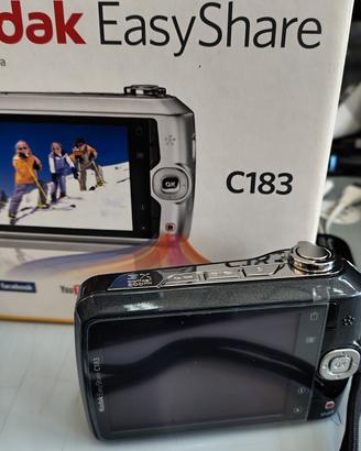 macchina fotografica compatta