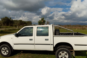 Fuoristrada gonov come nuovo