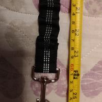 guinzaglio per auto per cani 