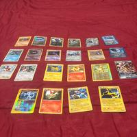 22 carte pokemon PREZZO TRATTABILE