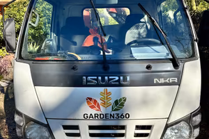 Isuzu nkr