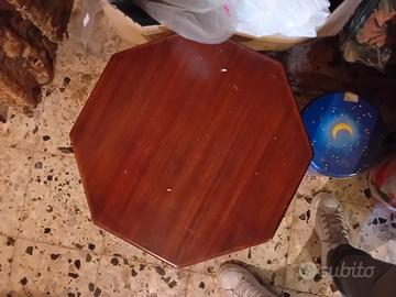 tavolino ottagonale