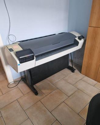 PLOTTER HPt795 DA REVISIONARE