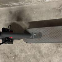 MONOPATTINO aovopro 210€ prezzo trattabile