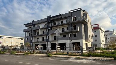 3 LOCALI A CORIGLIANO-ROSSANO