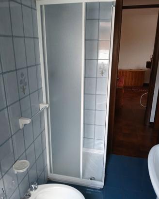 Box doccia e accessori porcellana
