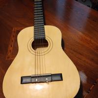 chitarra acustica per ragazzi