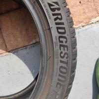 Pneumatici Bridgestone  4 stagioni 