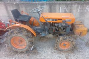 Kubota B5000