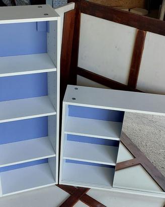 Pensili bagno con specchio scorrevole Ikea