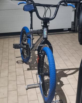 bici bmx 20 pollici