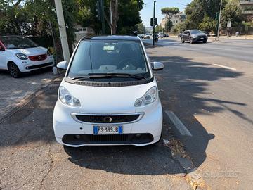Smart ForTwo diesel cambio automatico navigatore