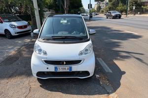 Smart ForTwo diesel cambio automatico navigatore