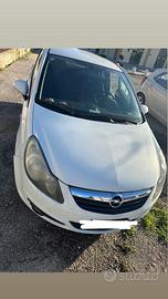 Opel corsa 2010