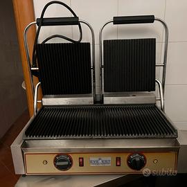 Piastra professionale per pannini a 230 Volt