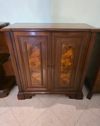 Mobile Credenzina Classica In Legno e Radica