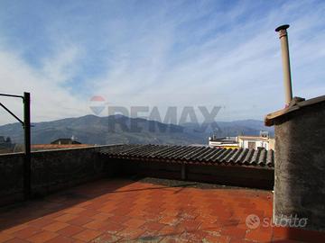 Casa Indipendente - Bronte