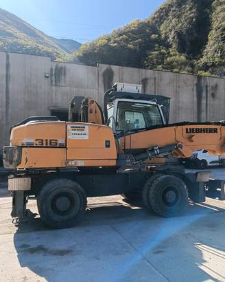 Liebherr A316 Litronic
