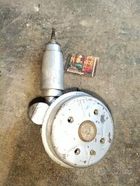 mozzo anteriore vespa 50 l n faro tondo tamburo