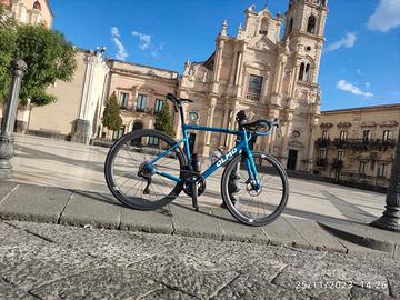 Bici da corsa Olmo Nerax