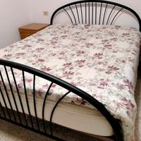 materasso con testata 