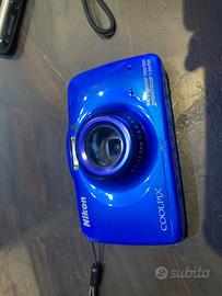 Macchina fotografica Nikson